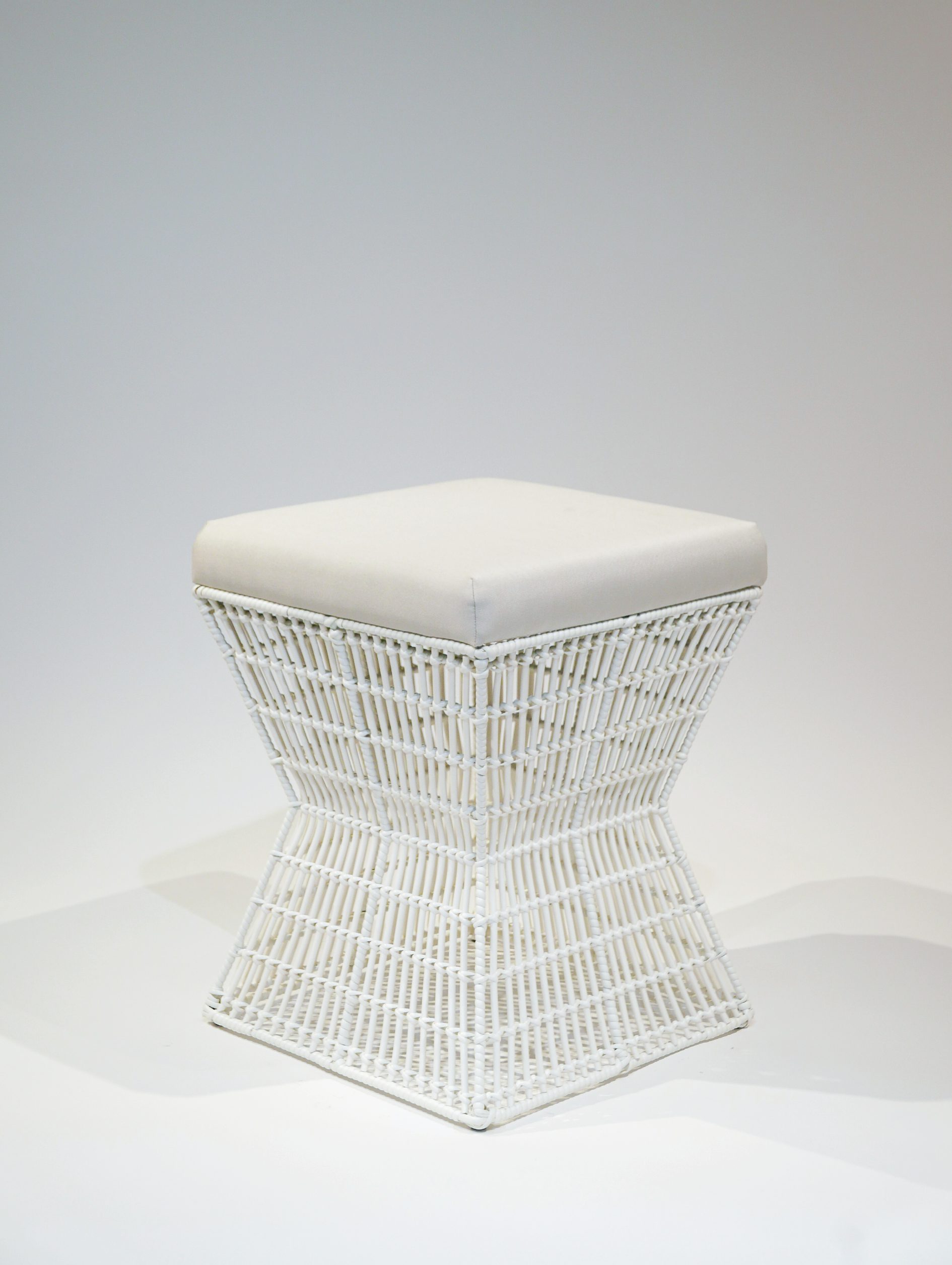 Alora Stool - Pure White-01